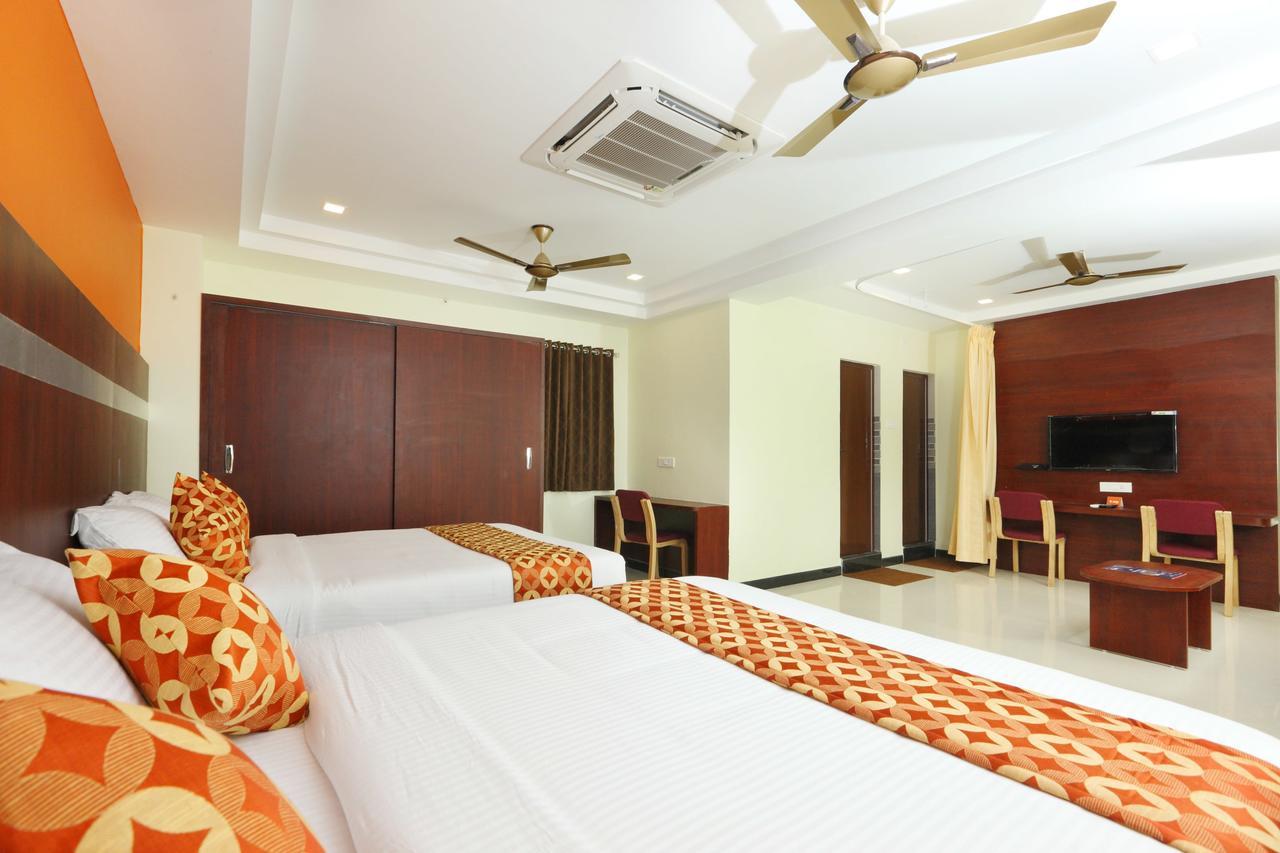 Oyo 15115 Hotel Ramcharan Residency Tirupati Exterior foto