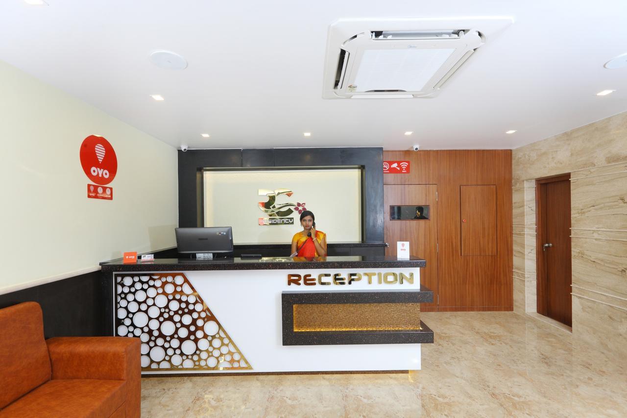 Oyo 15115 Hotel Ramcharan Residency Tirupati Exterior foto