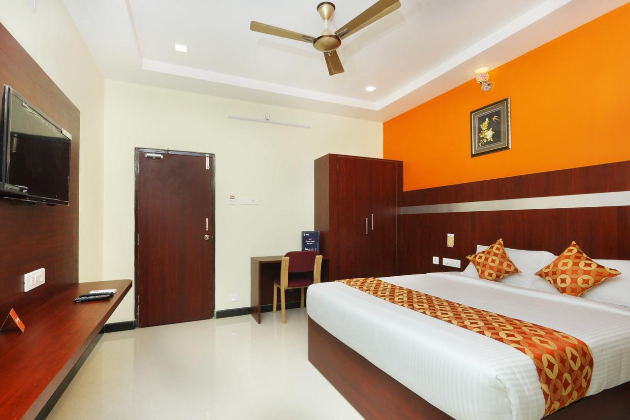 Oyo 15115 Hotel Ramcharan Residency Tirupati Exterior foto